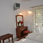 Dougas فندق مبيت وإفطار