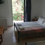 فندق مبيت وإفطار Dougas