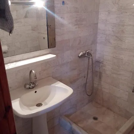 Bed & Breakfast Dougas Arkoudi