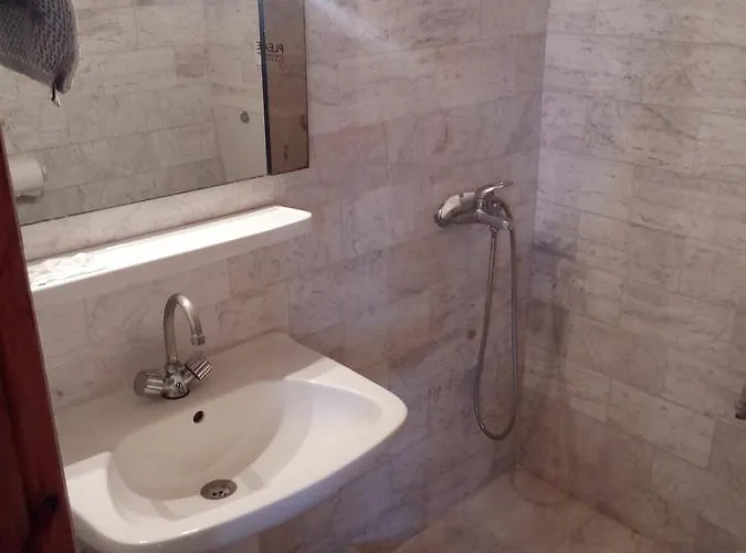 Bed & Breakfast Dougas Arkoudi